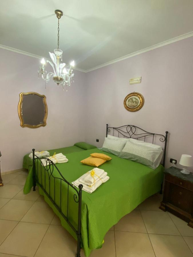 Apartamento La Casa Del Sole Nápoles Exterior foto